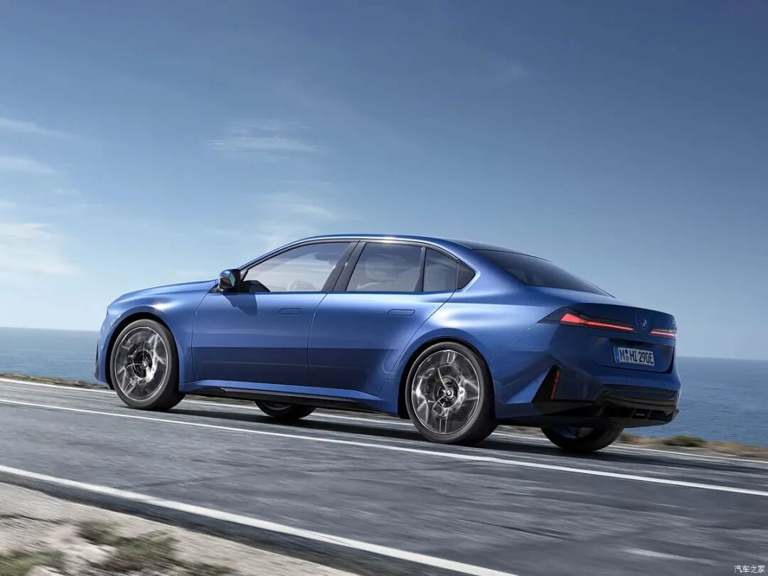 四电机，模拟换挡+运动声浪，脱缰黑马来了？！