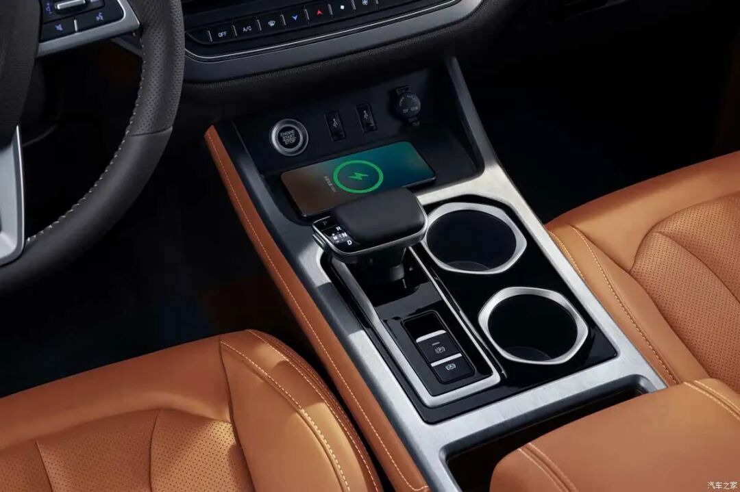 车长超5米2，轴距3米2，车里有“大床”，8.98万就入手！