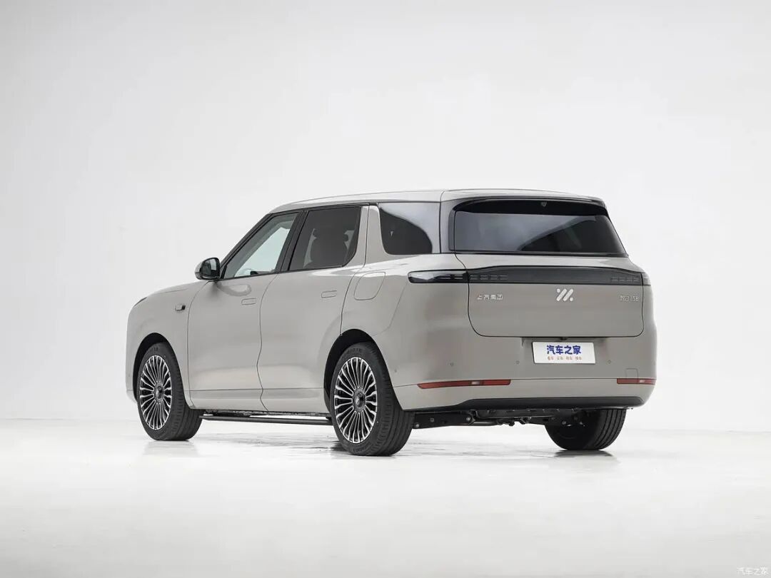 30万内天花板?线控四轮转向+空悬,零百加速4秒级,续航1605km,5座/6座可选!