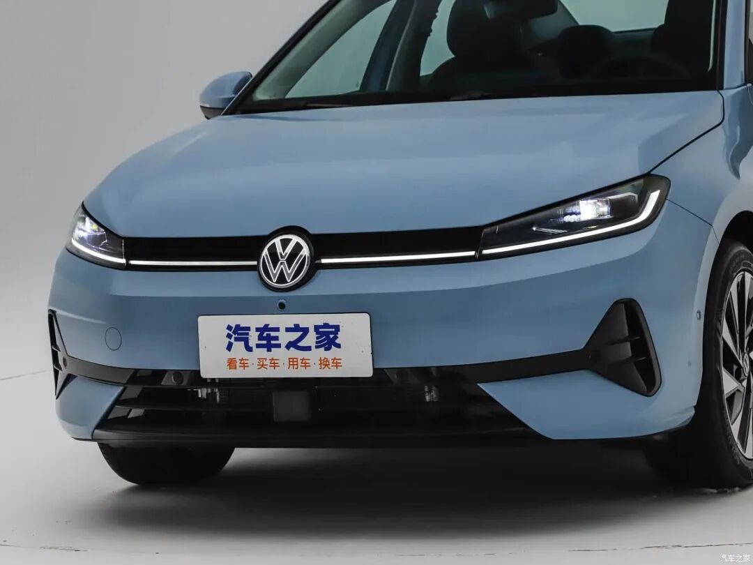 7.98万起买代步车！1.5L/1.5T两种动力，贯穿式尾灯，小鸭尾，选它还是选朗逸Pro/朗逸新锐？