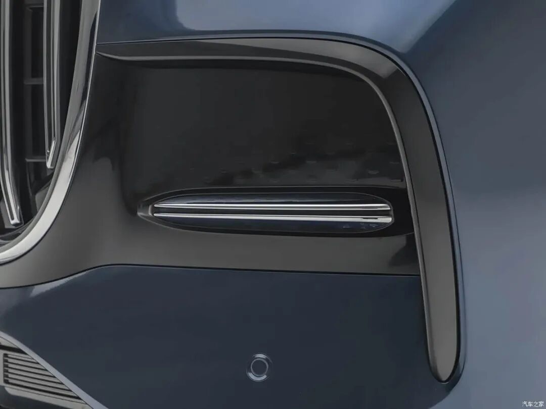 2.0T、400牛·米，双联巨屏，5座/7座可选！