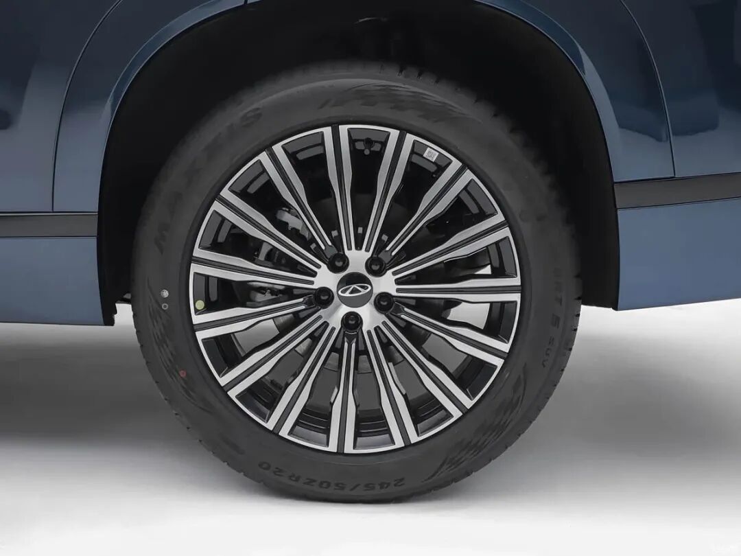 2.0T、400牛·米，双联巨屏，5座/7座可选！