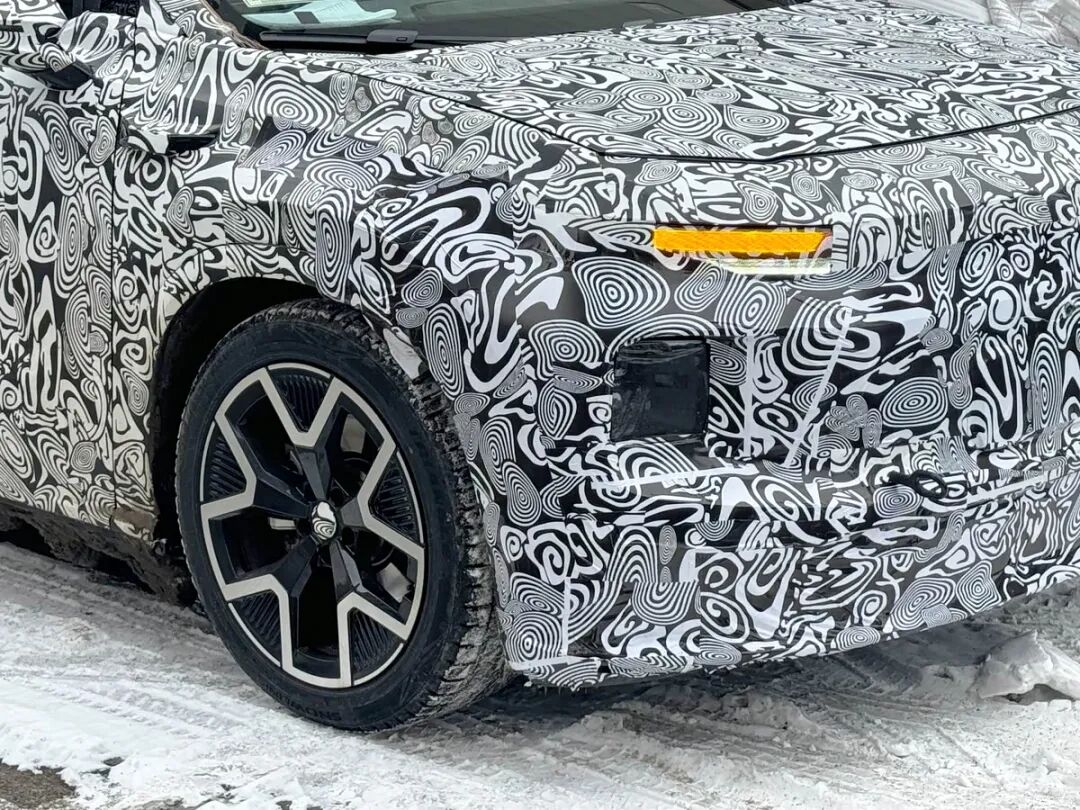 车顶扰流板，高位刹车灯，一汽-大众翻盘之作？