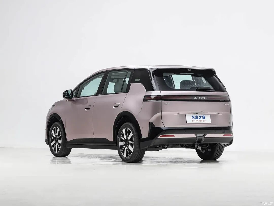 激光雷达，副驾零重力座椅，15.6英寸大屏，坐等新车！