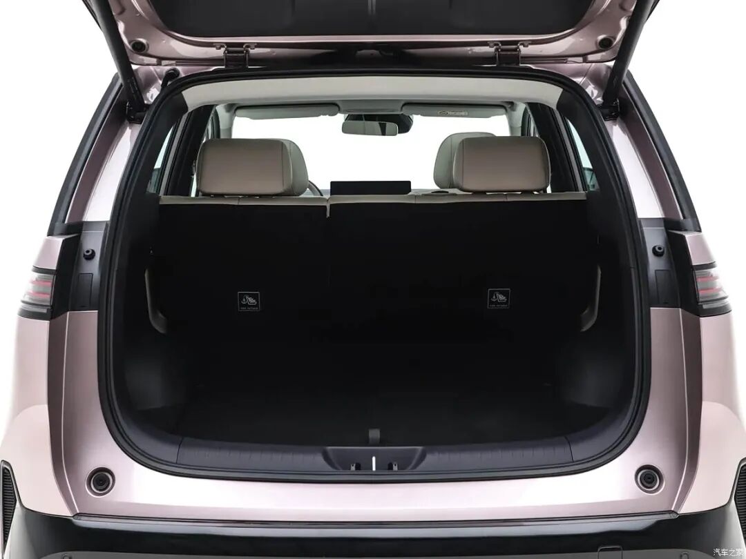 激光雷达，副驾零重力座椅，15.6英寸大屏，坐等新车！