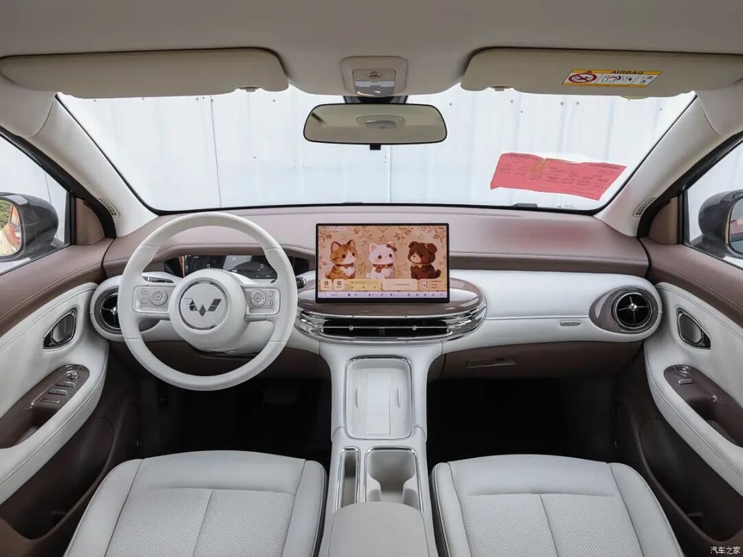 续航403公里，五门五座，买代步车的等等这辆！