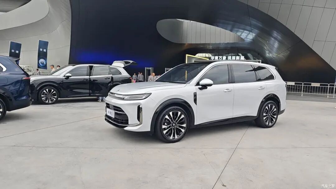 1.5T、620N·m，大六座SUV，配华为“全家桶” ，选它还是银河M9？