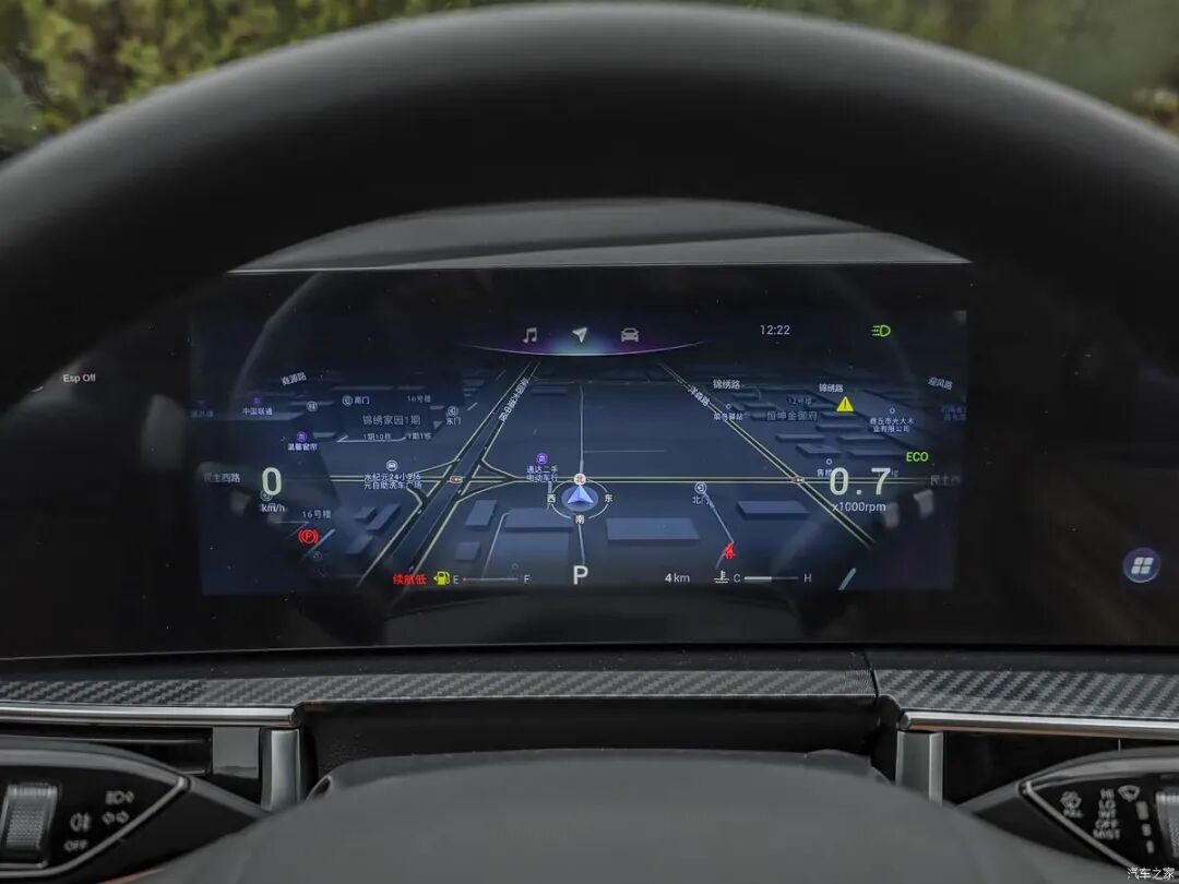 1.5T+CVT，230牛·米，24.6英寸大屏，6.99万起，选代步车别错过它！