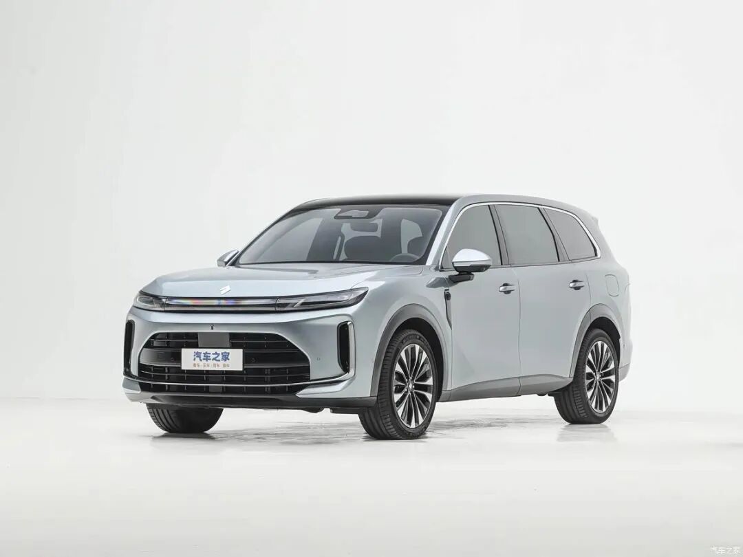 1.5T、620N·m，大六座SUV，配华为“全家桶” ，选它还是银河M9？