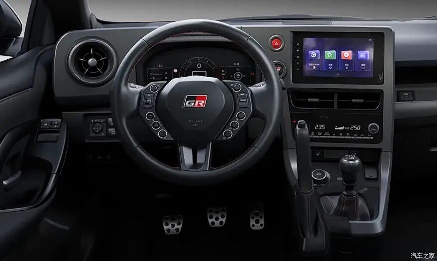 1.6T三缸、四驱，5.1秒破百，借鉴赛车方向盘相当炸裂！