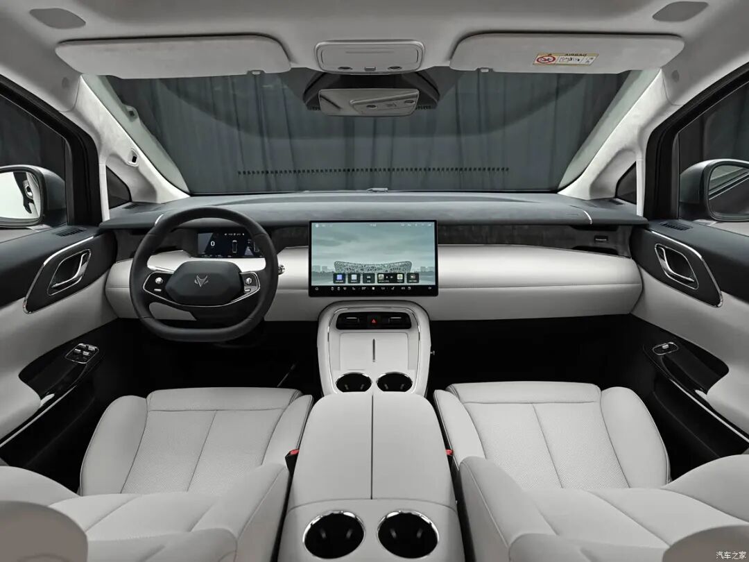 续航1330km，直瀑式格栅，零重力座椅，百公里油耗6L级，全家出行看看它！