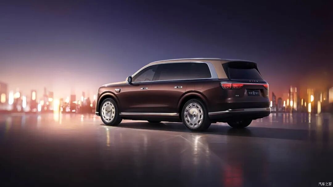 尺寸全面提升！6颗激光雷达，全主动悬架！5座/6座可选！