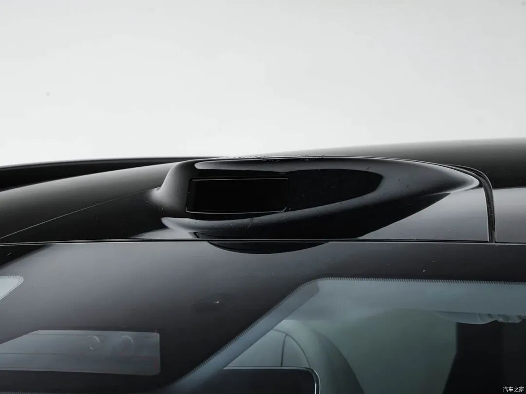 12.99万起！中型SUV杀入12万级市场？256色氛围灯、全景天幕，续航2000km！