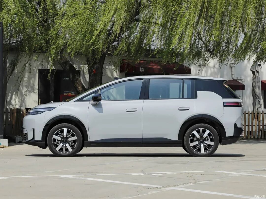 11.58万起，标配激光雷达，续航410km，7种车身颜色可选！