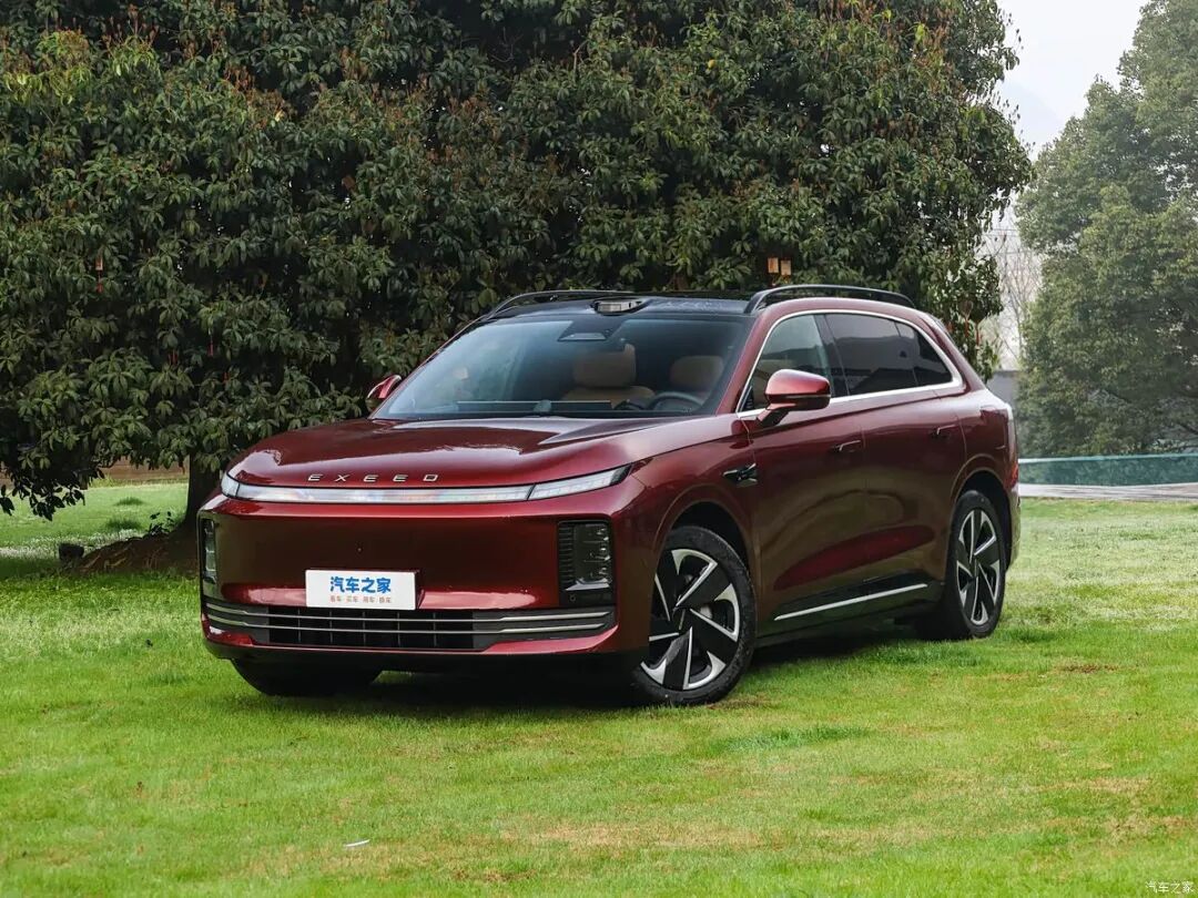 抢先置换价19.49万起！30英寸6K大屏！7种驾驶模式，20-30万级中大型SUV“添新丁”！