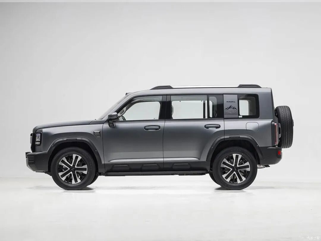 续航1000km+，最大涉水深度580mm，硬汉“方盒子”看看这辆！