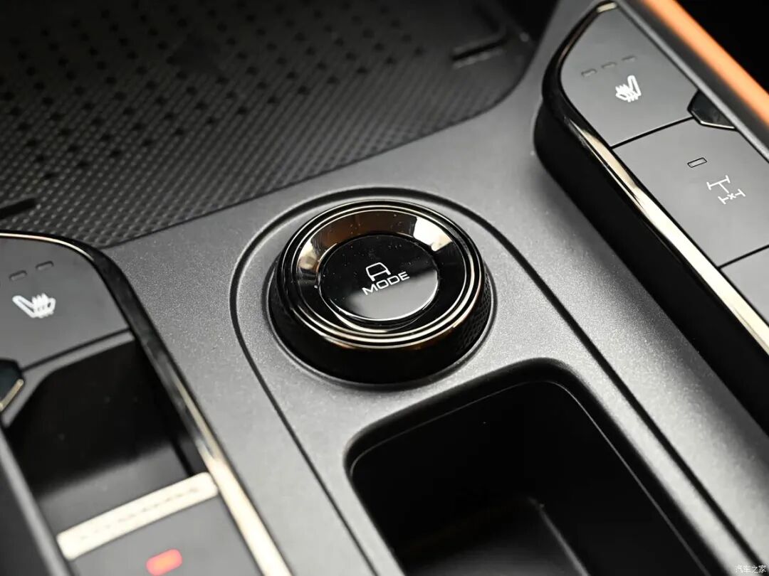 续航1000km+，最大涉水深度580mm，硬汉“方盒子”看看这辆！