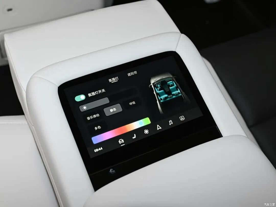 轴距3000mm，22英寸大轮圈，“祥麟焰尾”悬浮扰流板，硬派“方盒子”也有“冰箱/彩电/大沙发”？