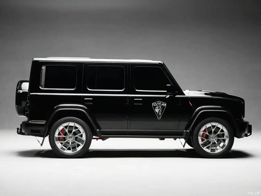 国产“大G”上新了！北京81 VS 城市猎人，硬核直男座驾看看它俩！