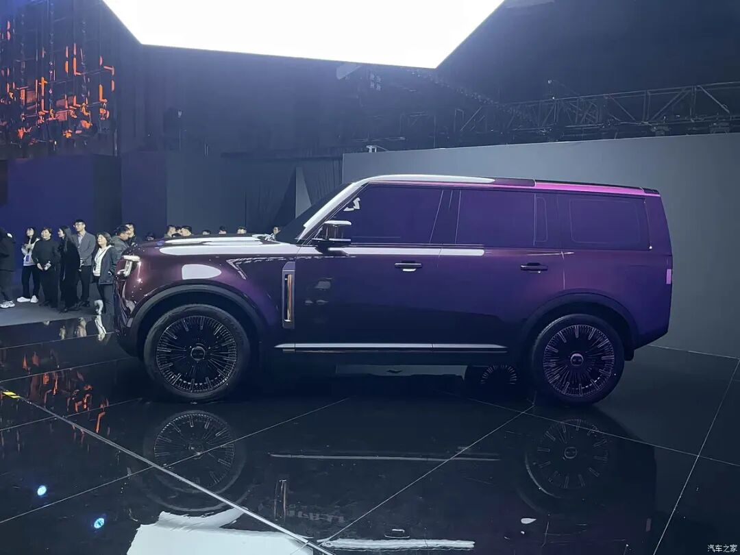 国产“大G”上新了！北京81 VS 城市猎人，硬核直男座驾看看它俩！