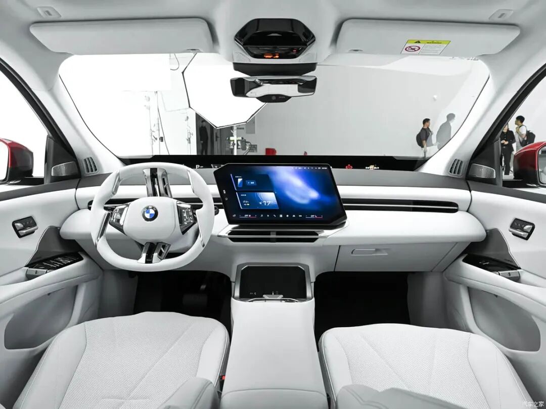 4.9秒破百，469马力，645N·m，轴距超3米，800V架构，BBA三巨头 VS Model Y/YU7你怎么选？