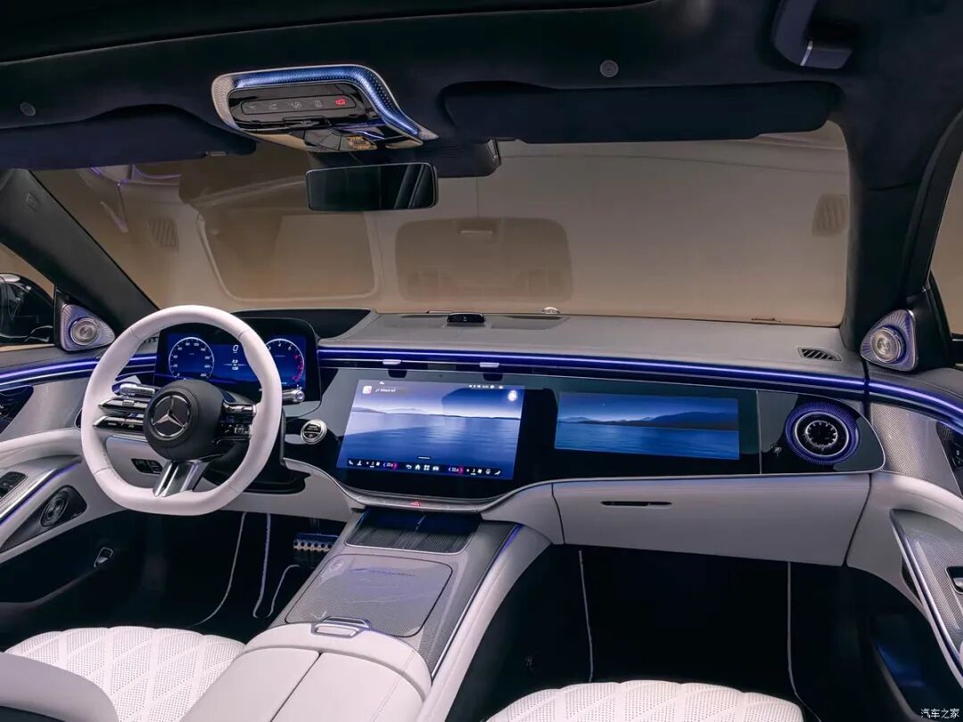 王者归来！史上最强改款S级！三叉星徽迎宾光毯，“头等舱座椅”，尊贵！