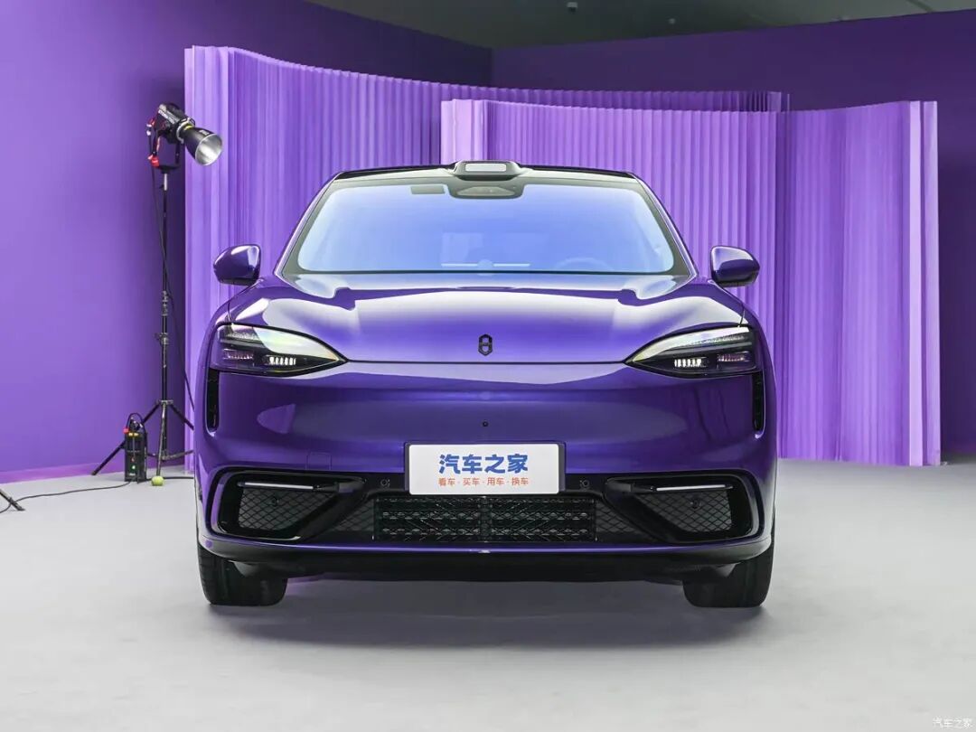 25.98万起，“向日葵屏”+“灵感橱窗”，最适合年轻人的问界来了！