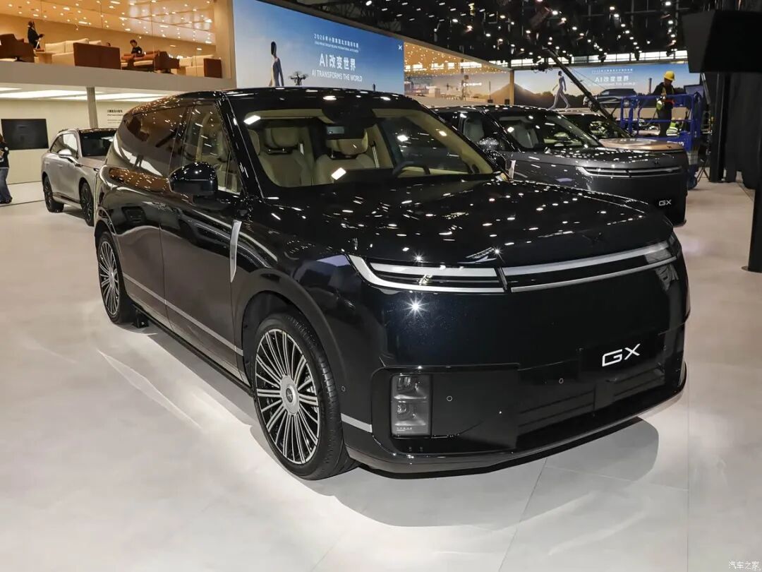 BBA慌了？7台“9系”旗舰扎堆来袭！豪华SUV迎来中国时刻！