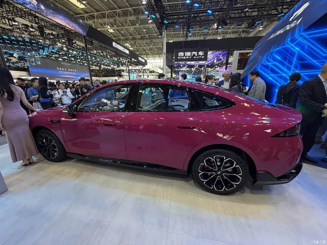 奇瑞瑞虎X/艾瑞泽S/iCAR V23白武士等多车首发！你更喜欢哪一辆？