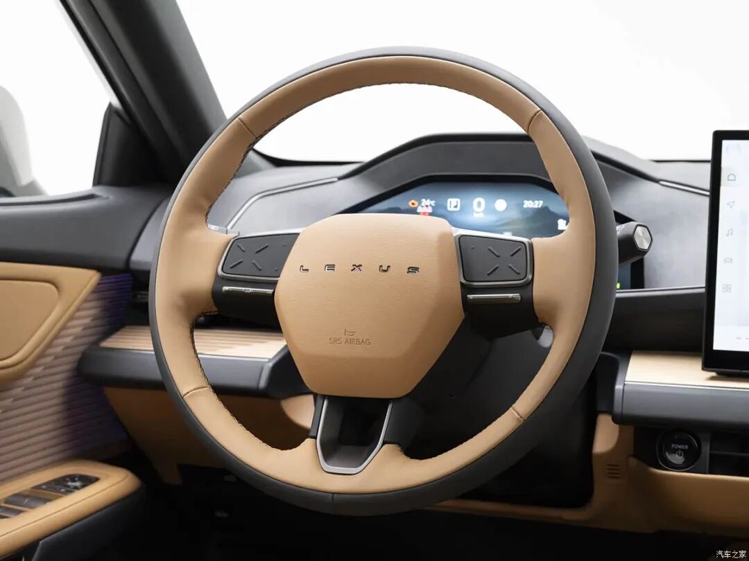 2.0L、E-CVT，双联大屏，小鸭尾，同样价格，你会选它还是选BBA？