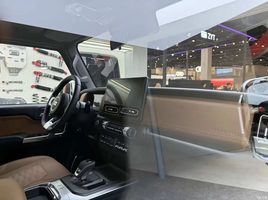 2.0T+8AT，410N·m，最大涉水深度850mm，硬汉兄弟一定要看！