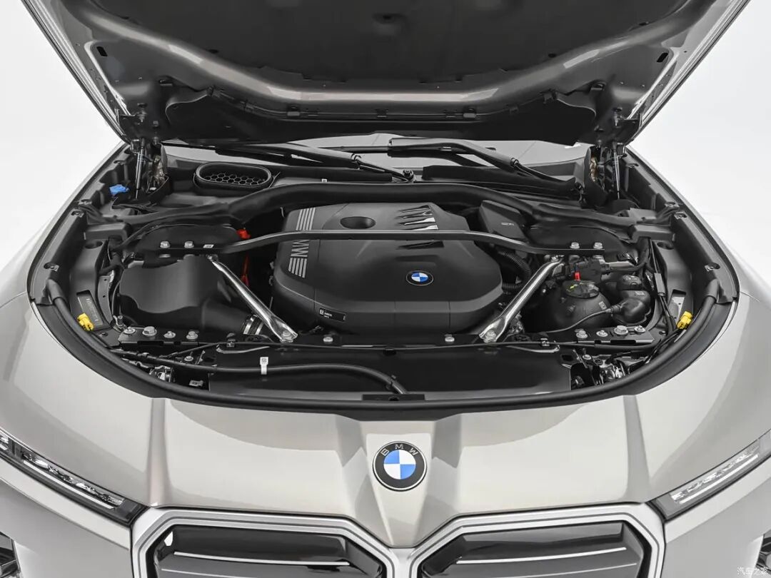 全新iX3/i3长轴距版亮相！M3 40周年限量版、4系锋芒限量版，宝马新车速看！