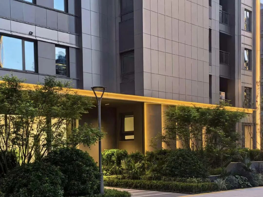 做市场的1%！工地开放，仁恒还是太权威