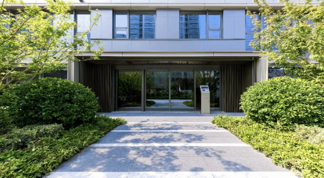 做市场的1%！工地开放，仁恒还是太权威