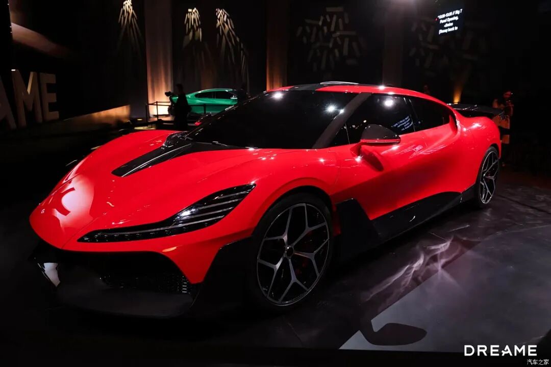 4320线激光雷达就算了，还装固体火箭助推系统？这车是要上天？！