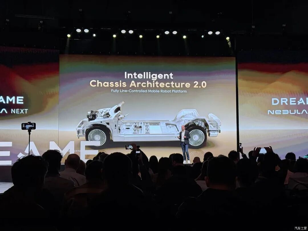 4320线激光雷达就算了，还装固体火箭助推系统？这车是要上天？！