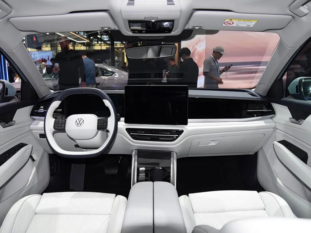 车长超5米，1.5T插混，续航1468km，不着急买车的再等等！