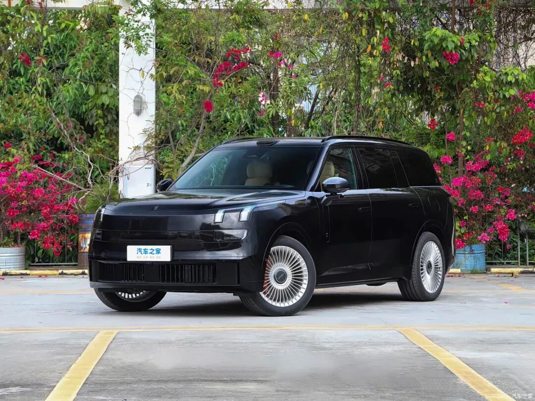 “9”字辈旗舰大五座！2.0T、1038N·m，加满油一口气能跑1363km！