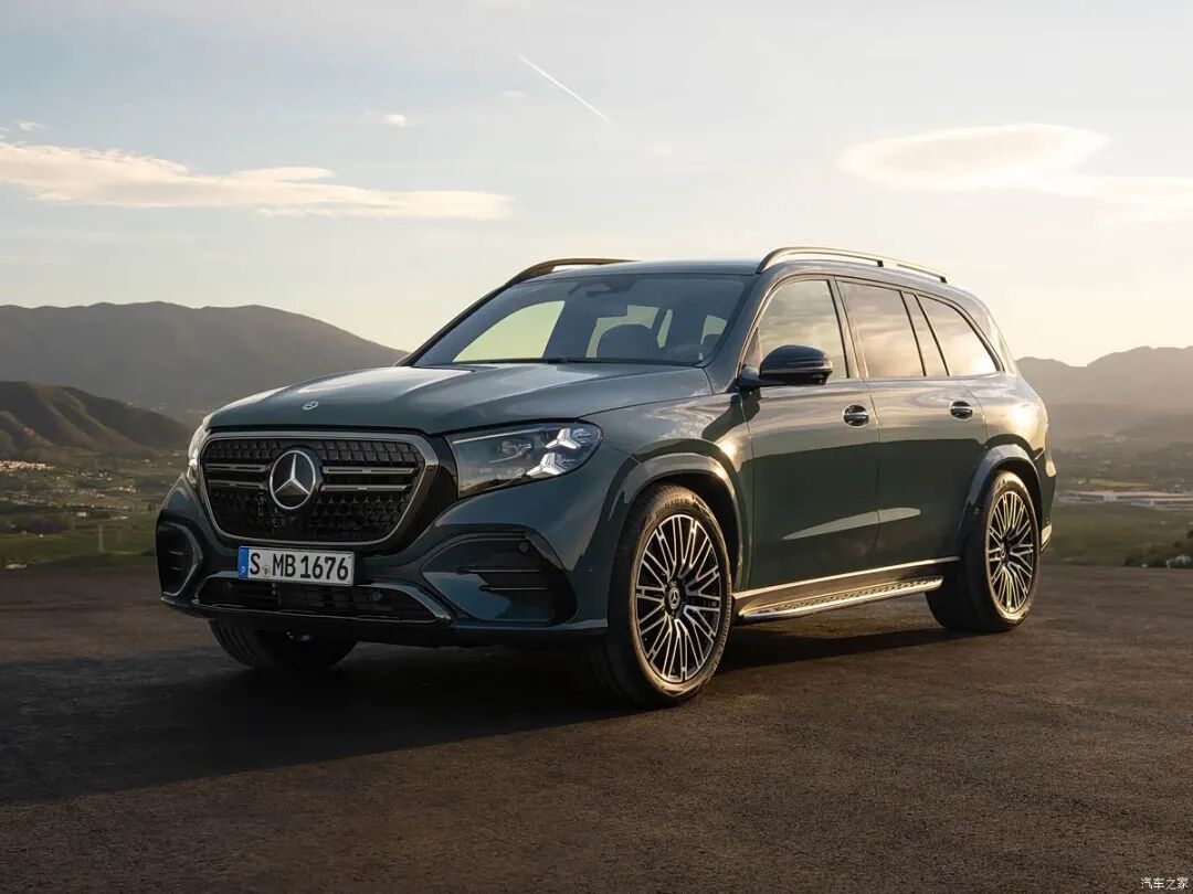 4.0T V8，曾经加价20万的大佬座驾，现在还能不能给到“夯”？