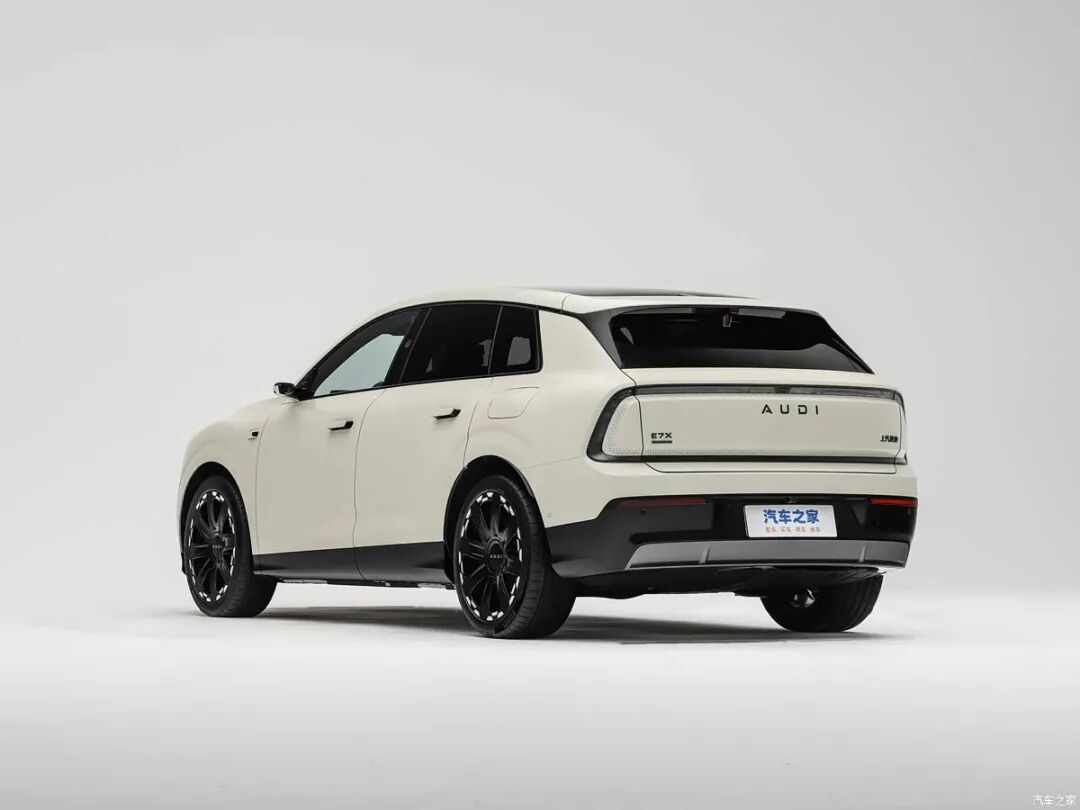 900V高压平台+L3自动驾驶，28.98万起买奥迪SUV，“入门即满配”！是真香还是套路？