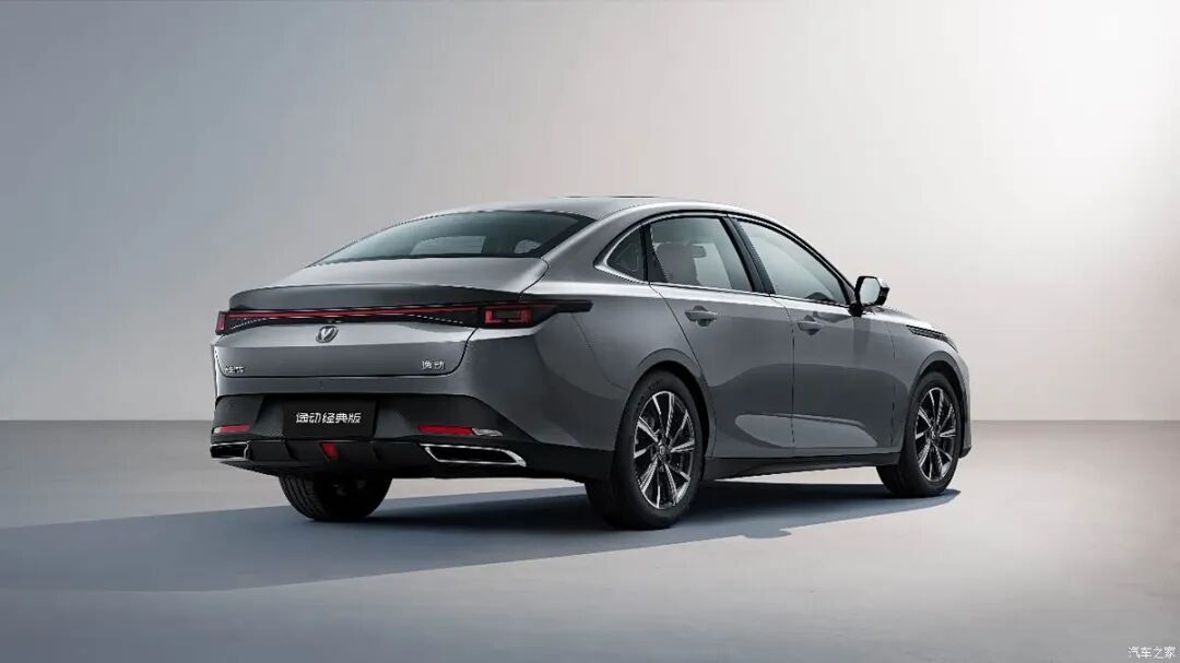 1.5T+7DCT，310牛·米，百公里6个多油，6.49万就能拿下！